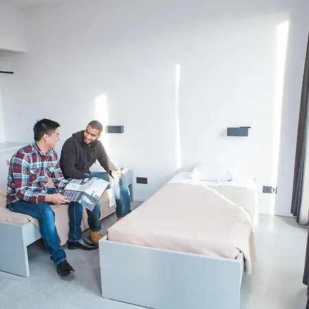 Youth Hostal